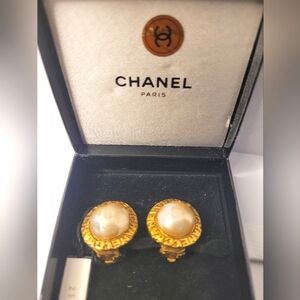 Chanel Gold Plated Pearl Vintage Clip On Earrings